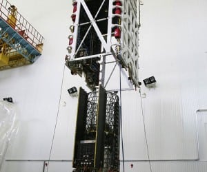 ISS-Reshetnev Finishes Yamal 401 Satellite