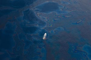 How Satellites Could Improve Oil Spill Cleanups in the Ocean