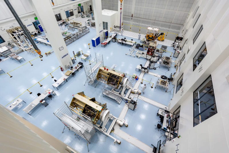 Friedrichshafen ITC's clean room. Photo: Airbus