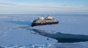 Marlink Integrates 3 LEO Solutions on Polar Vessel 